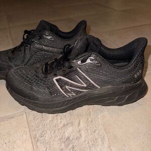 New Balance Charcoal Black Running Shoes